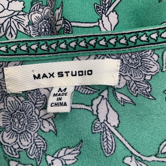 Max Studio Green Floral Maxi Dress Size M vneck wrap front boho cottagecore - Picture 3 of 6